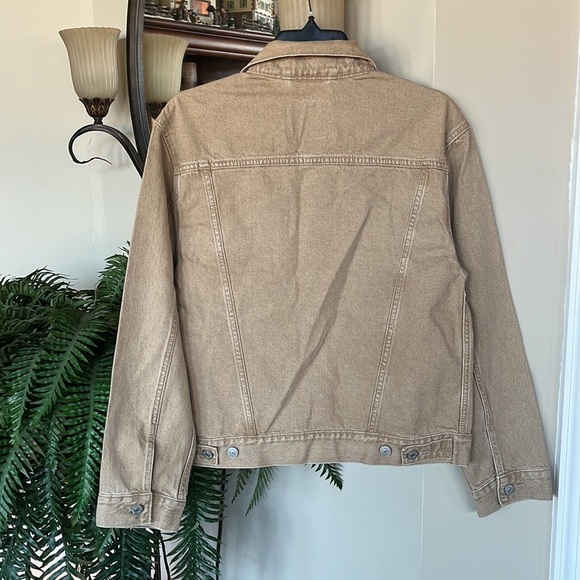Brand New Levi's Fresh Produce Sustainable Dyes Cherry Neutral Jean Jacket - Picture 5 of 13